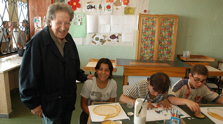 Padre Ferlauto con i ragazzi